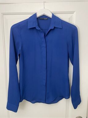 Atmosphere Long-Sleeve Button Down Blouse in Royal Blue